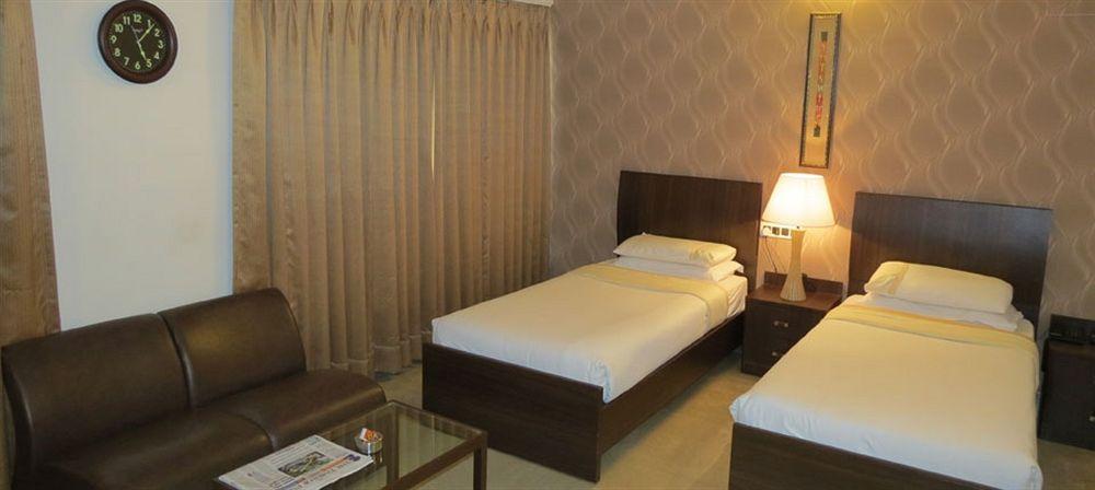 Jyoti Dwelling Hotel Mumbai  Buitenkant foto