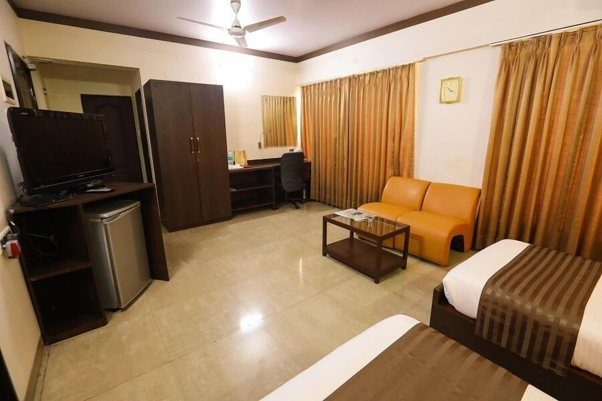 Jyoti Dwelling Hotel Mumbai  Buitenkant foto