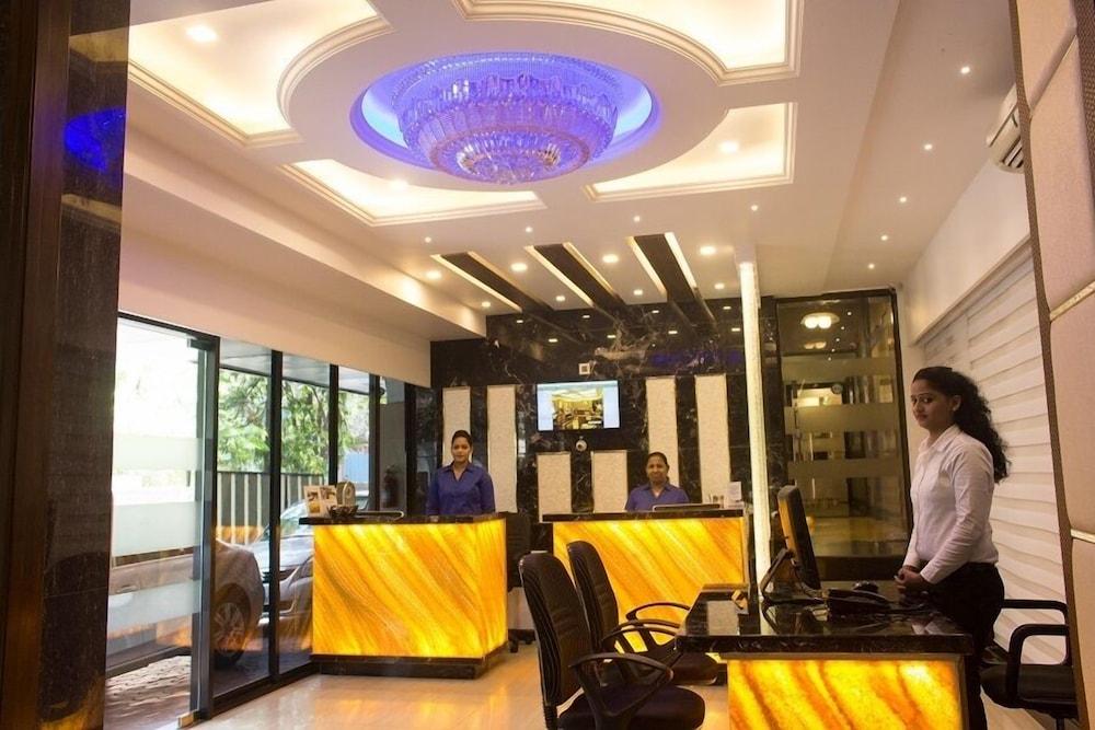 Jyoti Dwelling Hotel Mumbai  Buitenkant foto