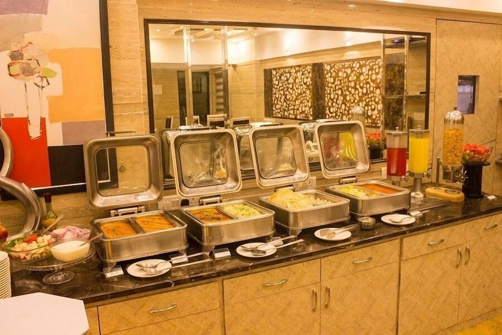 Jyoti Dwelling Hotel Mumbai  Buitenkant foto