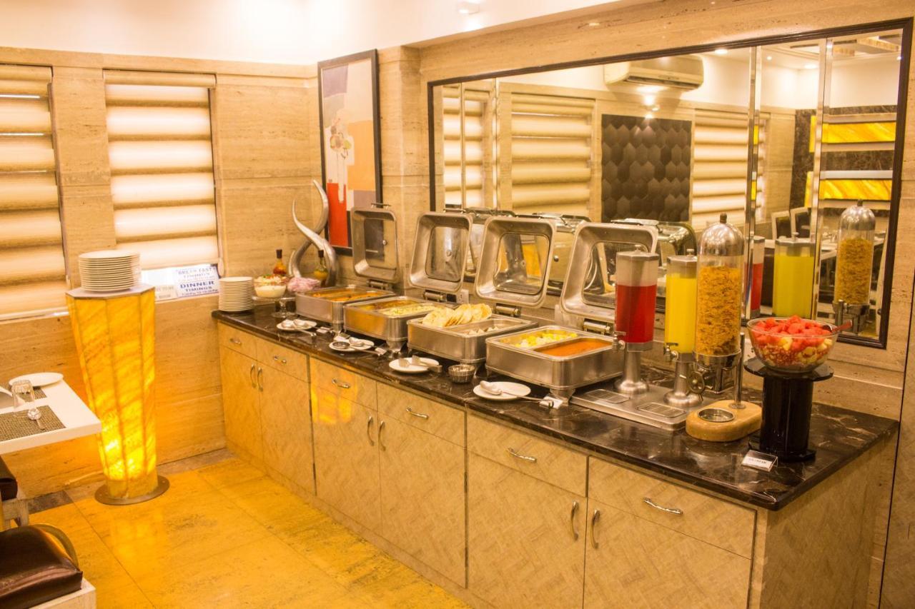 Jyoti Dwelling Hotel Mumbai  Buitenkant foto