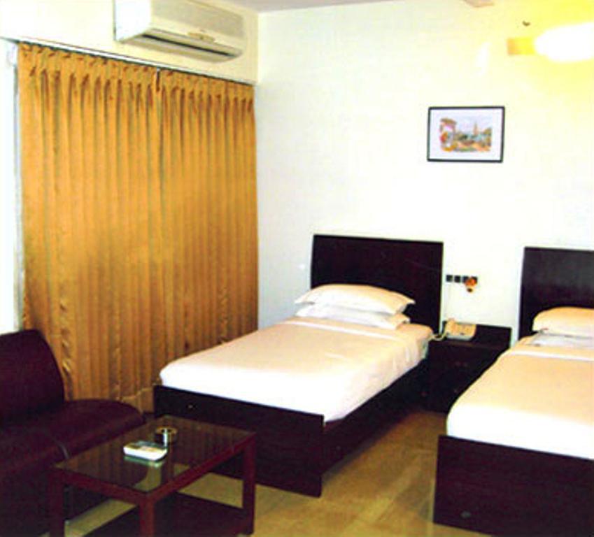 Jyoti Dwelling Hotel Mumbai  Buitenkant foto
